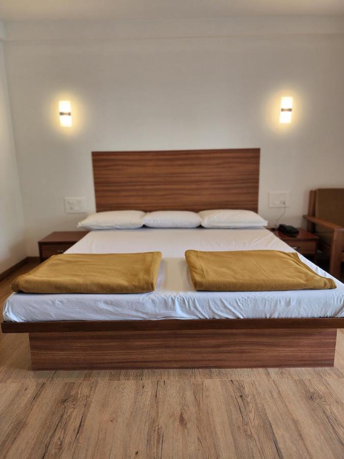 Regal Panhala Residency Otel Dış mekan fotoğraf